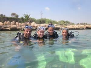 Friends Together On Discover Scuba