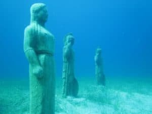 Green Bay Statues